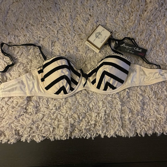 NWT Pussycat Dolls Push up bra 32c Rare! - Picture 2 of 6